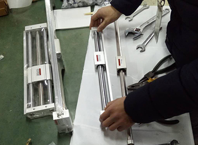 無桿氣缸檢測(cè)裝配